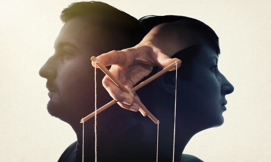 دست کاری روانی چیست؟ چطور خود را از دستکاری روانی حفظ کنیم؟