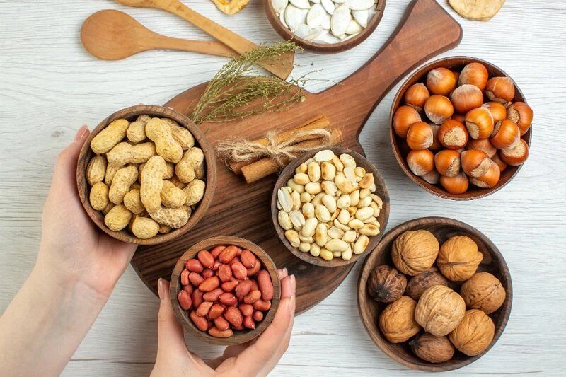 آجیل: راز لاغری و کاهش وزن یا بمب کالری؟
