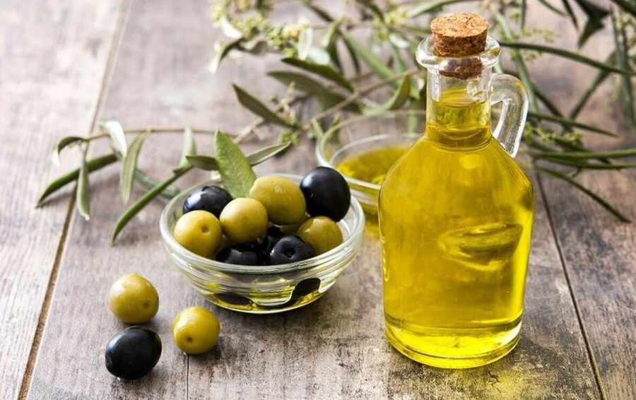 فواید زیتون برای مردان: 9 دلیل برای افزودن آن به رژیم غذایی