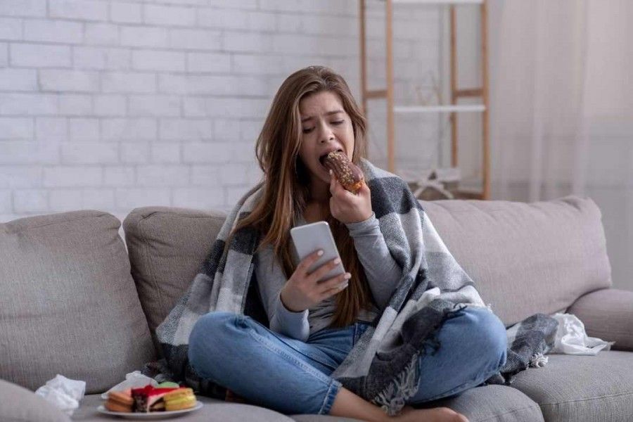بهترین راهکارها برای کاهش پرخوری استرسی
