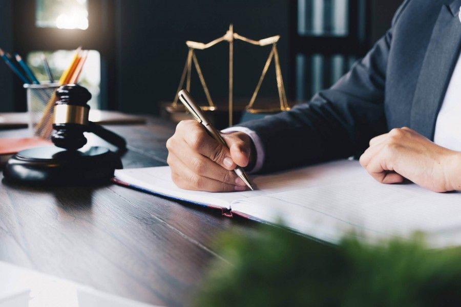 چطور وکیل خوب برای پرونده خود انتخاب کنیم؟