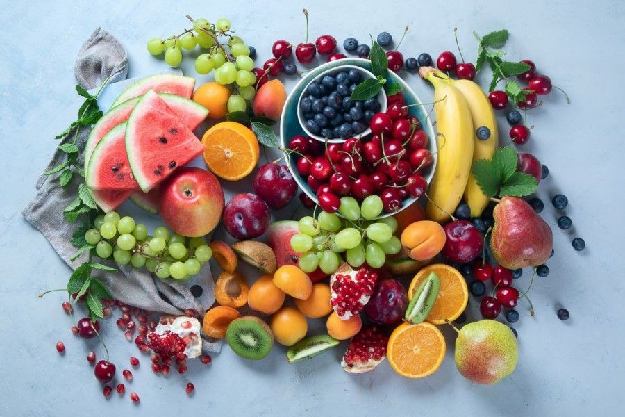 باورهای رایج اما نادرست درباره میوه خوردن