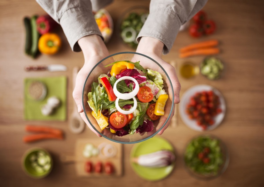 برای رشد مو چه چیزی بخوریم؟ 