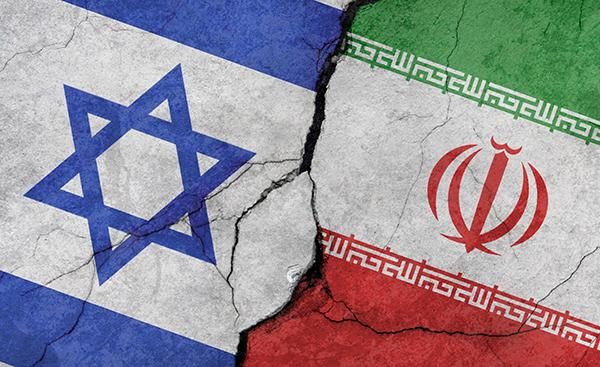 سایه خطر درگیری ایران و اسرائیل بر صنعت توریسم و پروژه‌های غیرنفتی کشورهای عرب خلیج فارس