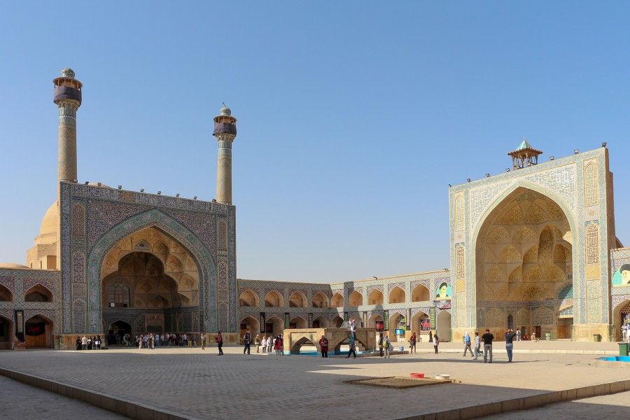 مسجد جامع اصفهان به سبک خراسانی