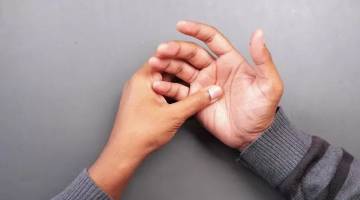 بررسی علل و راه های درمان گرفتگی یا کرامپ دست چیست؟