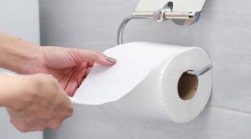 مضرات استفاده از دستمال توالت در زنان