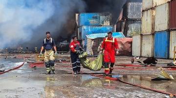 پایان عملیات جستجو و نجات حادثه انفجار بندر شهید رجایی بندرعباس